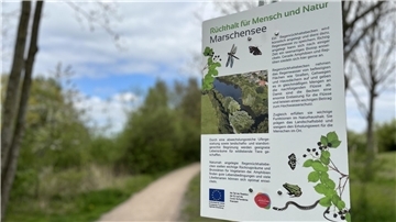 Infotafeln am Marschensee in Langen