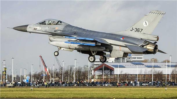 Die Niederlande, Dänemark und Norwegen haben der Ukraine F-16-Lieferungen zugesichert.