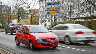 Die Parksituation in Bremerhaven ist vergleichsweise entspannt, im Bereich Deichstraße müssen Autofahrer aber manchmal etwas länger suchen.