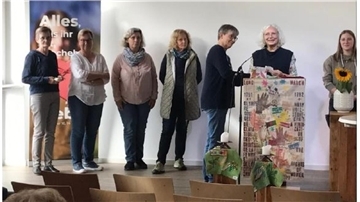 Die Patchwork-Gruppe Stückwerk eröffnete die Ausstellung während der interkulturellen Woche.
