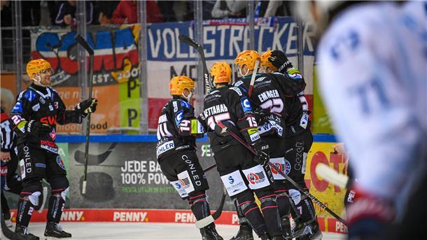Die Pinguins haben Grund zum Jubeln. Die Eishockey-Cracks haben ihren Platz im Playoff-Viertelfinale sicher.