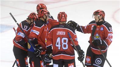 Die Pinguins starten in ihre zehnte DEL-Saison. Schaffen sie es auch wieder in die Playoffs? Die Meinung der Experten ist ziemlich eindeutig.