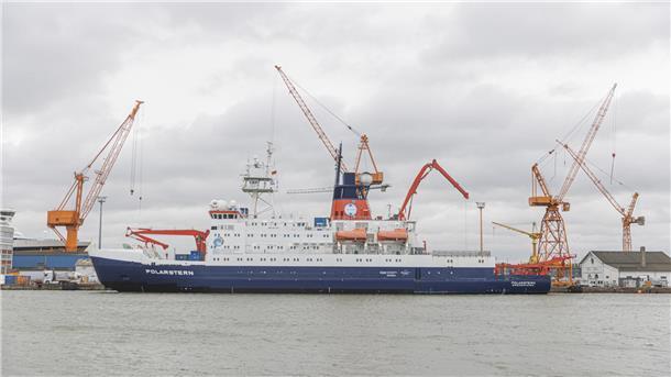 „Polarstern“ in Bremerhaven: Warum schon mal der Auktionshammer kreist Forschungsschiff bei der Lloyd Werft