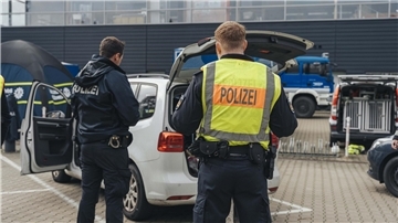 Die Polizei kontrollierte insgesamt 260 Personen in 219 Fahrzeugen.