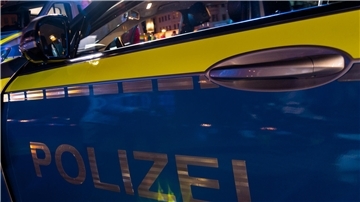 Polizeiauto.