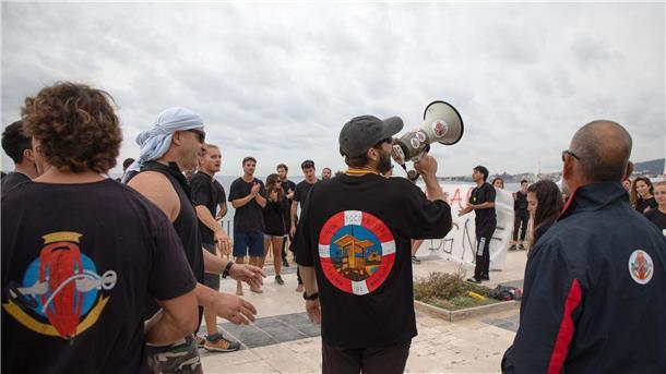 Streik der Rettungsschwimmer auf Mallorca und Ibiza Die Protestierenden beklagen Arbeitszeiten von teils mehr als 200 Stunden im Monat.