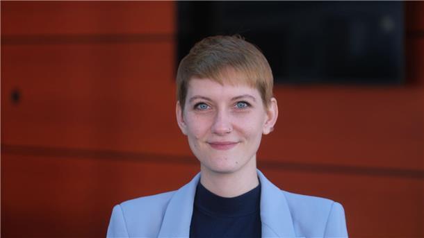 Scharfer Protest gegen Absage aus dem Bundestag an CSD Die Queerbeauftragte Sophie Koch sieht den Ausschluss von Gruppen vom CSD kritisch. (Archivfoto)