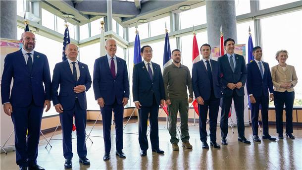 Kampfjet-Projekt Botschaft an Russland - Selenskyj bei G7 Die Regierungschefs der G7 Staaten treffen sich im japanischen Hiroshima zu ihren jährlichen Beratungen.