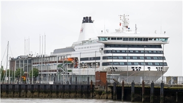 Die „Romantika“ bediente im April und Mai die Linie von Cuxhaven nach Kristiansand. Bis zuletzt ging es dann von Emden aus nach Norwegen. Aktuell ruht der Betrieb.