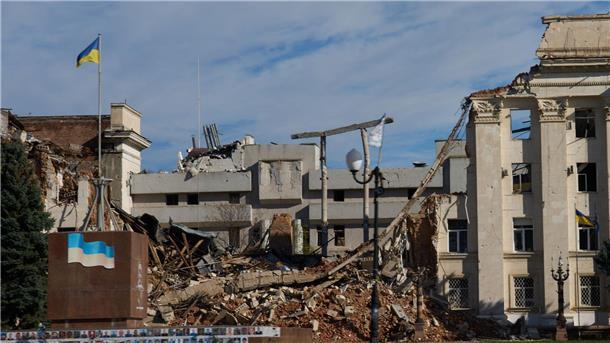 Die russische Armee setzt darauf, das Leben in den Frontgebieten der Ukraine unmöglich zu machen. (Archivbild)