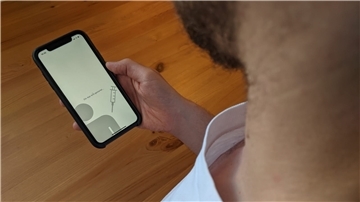 Die „SafeVac-App“ soll helfen, Corona-Impfstoffe und ihre Nebenwirkungen besser zu verstehen.