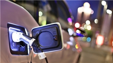 Die Samtgemeinde Tarmstedt erweitert ihre Förderung für Elektromobilität und bietet jetzt auch Strom-Tankgutscheine für Leasing-Autos an.