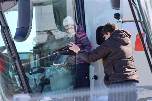 Die Schlepper und Erntegeräte auf dem Gelände der Fricke Gruppe dürfen nicht nur...