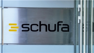 Die Schufa liefert ihren Vertragspartnern bei berechtigtem Interesse eine Einschätzung zur Bonität von Verbrauchern.