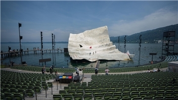 Die Seebühne zu Beginn der Proben der Oper „Madame Butterfly“ diesen Sommer.
