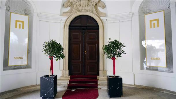 Signa-Gruppe löst prominent besetzen Beirat auf Die Signa Holding GmbH des österreichischen Immobilien- und Handelsunternehmers René Benko mit Sitz in Innsbruck und Wien hat im November Insolvenz angemeldet.