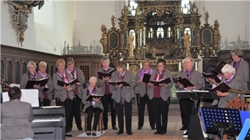 Die Singgemeinschaft Stadland verabschiedete sich mit einem gelungenen Konzert.