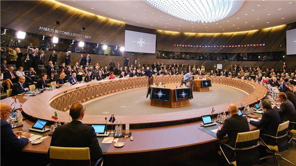 Die Sitzung der Nato-Verteidigungsminister in Brüssel.