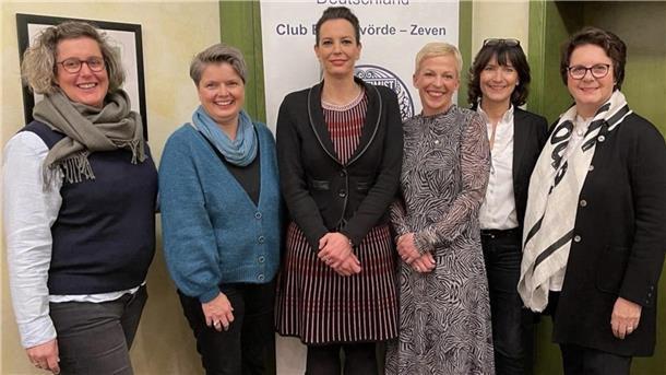 Soroptimistinnen um Clubpräsidentin Nadine Eckhoff