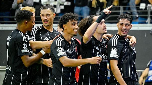 Die Spieler von Eintracht Frankfurt hatten zum Champions-League-Auftakt viel Grund zum Jubel. 