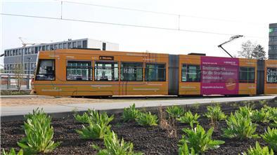 Die Straßenbahnen boomen in Deutschland: In dieser Woche ist eine neue Linie in Darmstadt in Hessen in Betrieb gegangen.