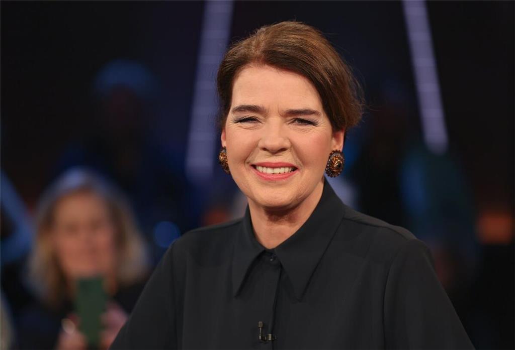 Jugendwort des Jahres: „Das crazy“ macht knapp das Rennen Die „Tagesschau“-Sprecherin Susanne Daubner erklärt traditionell das Jugendwort des Jahres auf Social Media. (Archivbild)