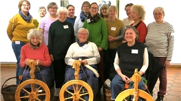 Die Teilnehmerinnen der neuen Spinngruppe des Heimatvereins.