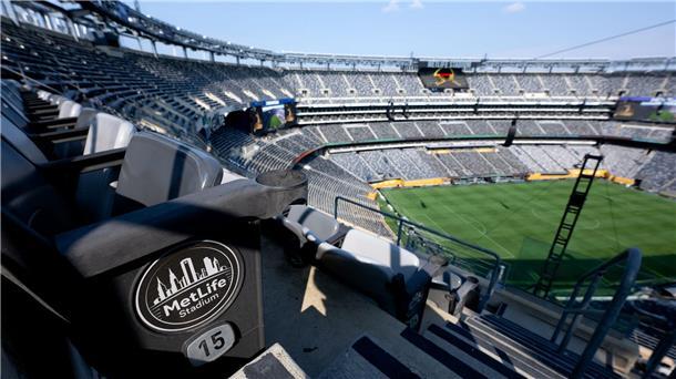 Ticketverkauf zur Fußball-WM startet: Was Fans wissen müssen Die teuersten Tickets zum WM-Finale im MetLife Stadium im US-Staat New Jersey sollen laut der FIFA über 5.700 Euro kosten. (Archivbild)