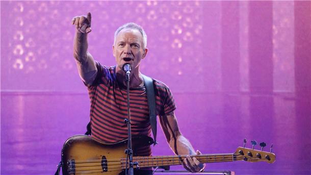 Künstliche Intelligenz: Sting warnt vor Folgen für Musik „Die Tools sind nützlich, aber wir müssen es sein, die sie vorantreiben“: Der britische Musiker Sting.