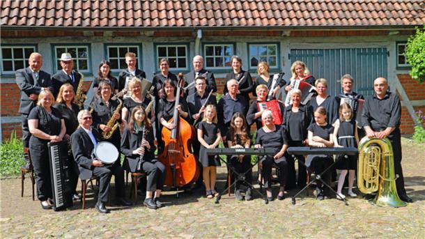 Die Torfteufel Worpswede bestehen seit 30 Jahren. Das bietet Anlass für zwei „Geburtstagskonzerte“ in Tarmstedt.