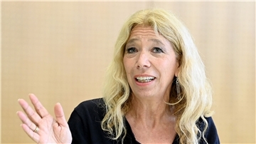 Die Tübinger Ärztin Lisa Federle  fordert wieder mehr PCR-Tests.