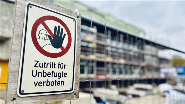 Das Foto dokumentiert die Umbaumaßnahmen am Rotenburger Ratsgymnasium .