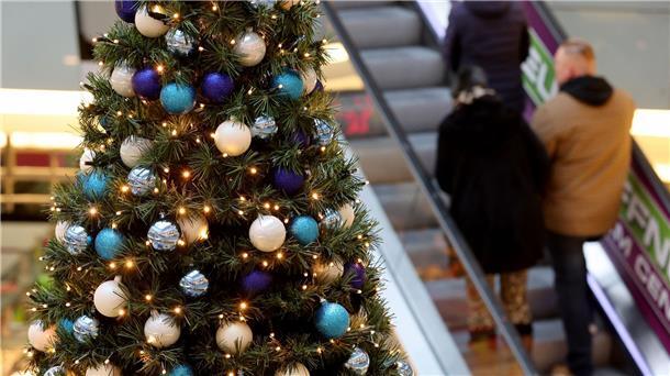 Etwas mehr Schwung im Weihnachtsgeschäft Die unsichere Lage mit hohen Energiepreisen dämpft die Stimmung.