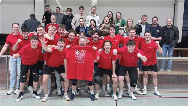 Die Volleyballer der SG Karlshöfen/Gnarrenburg II feierten am Sonnabend den Meistertitel in der Bezirksliga 4.