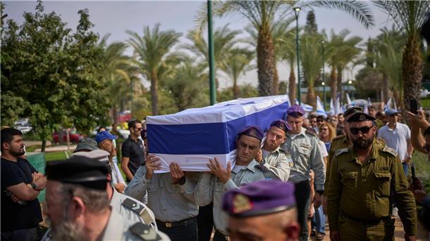 Die von der Hamas übergebenen sterblichen Überreste des Soldaten sind identifiziert.