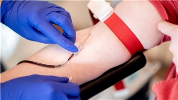 Die Zahl der Blutspender ist in den letzten Monaten bedenklich zurückgegangen. Das führt zu Versorgungsengpässen vor allem in den Krankenhäusern.