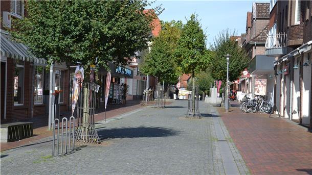 Die Zevener Fußgängerzone.