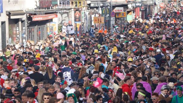 Köln erwartet Massenandrang zum 11.11. Die Zülpicher Straße in Köln am 11.11.2022.