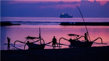Die zur Provinz Bali gehörende kleine Nachbarinsel Nusa Penida ist bei Tauchfans aus aller Welt beliebt.
