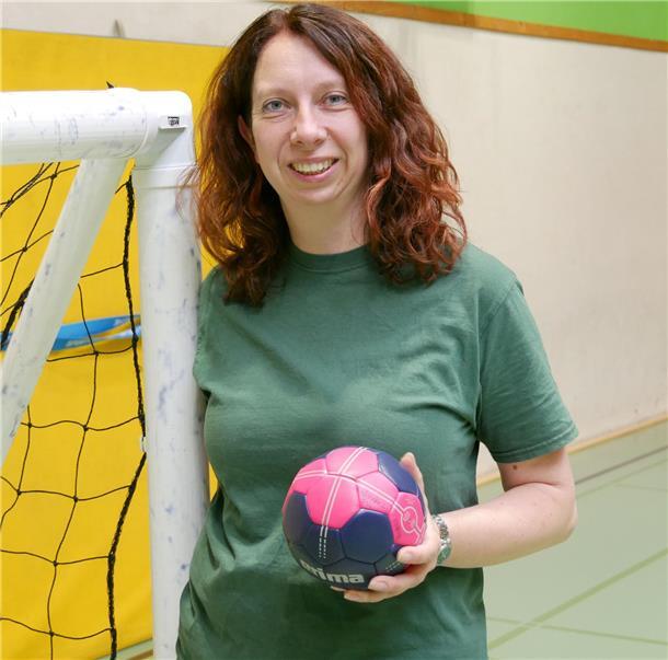 Tarmstedterin Ellen Resech ist mit Handball groß geworden Die zweifache Mutter Ellen Resech kommt vom Handball nicht los. Jetzt will sie das „Five-a-Side" ausprobieren. Ein kontaktarmes Spiel für Jung und Alt.