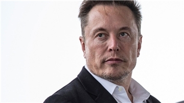 Die EU-Kommission ist besorgt über Falschinformationen auf der Plattform X von Milliardär Elon Musk.