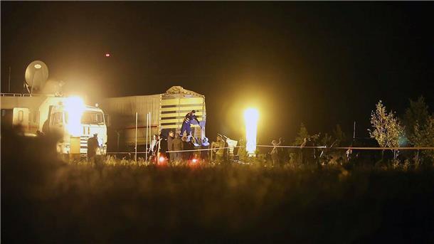 Dieses vom russischen Ermittlungskomitee veröffentlichte und von der chinesischen staatlichen Nachrichtenagentur Xinhua bereitgestellte Foto soll die Absturzstelle in der Region Twer zeigen.