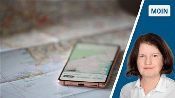 Digitales Navi oder klassische Landkarte? Am besten beides, meint unsere Kolumnistin Heike Leuschner.