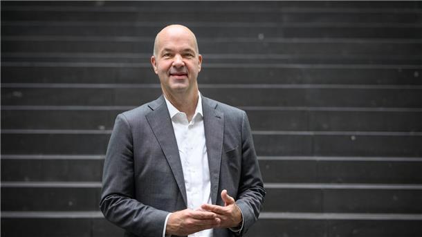 Ende der Flaute? DIW erwartet deutlichen Aufschwung ab 2026 DIW-Präsident Fratzscher will große Vermögen stärker besteuern. (Archivbild)