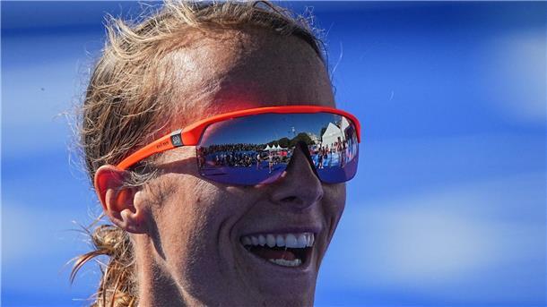 Fitwi und Mayer gewinnen Hannover-Marathon und Meistertitel Domenika Mayer siegte schon zum dritten Mal in Hannover.
