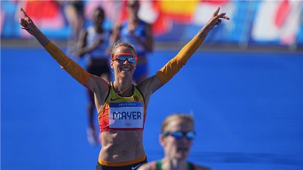 Niederländerin Hassan gewinnt nach Bahn-Bronze Marathon-Gold Domenika Mayer war mit ihrem Rennen nicht ganz zufrieden, kämpfte sich aber durch.