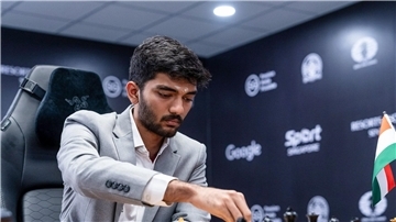 Dommaraju Gukesh konnte die dritte Partie der Schach-WM für sich entscheiden.