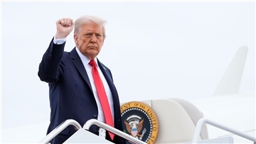 Donald Trump äußert sich zu möglichen weiteren Russland-Sanktionen.