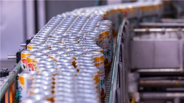 Dosenbier legt zu Dosenbier wird wieder häufiger gekauft. (Archivbild)