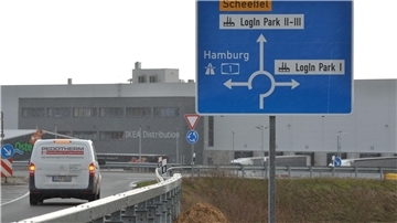 Durch den Login-Park an der Autobahnauffahrt Elsdorf hofft die Gemeinde Elsdorf auf höhere Einnahmen.